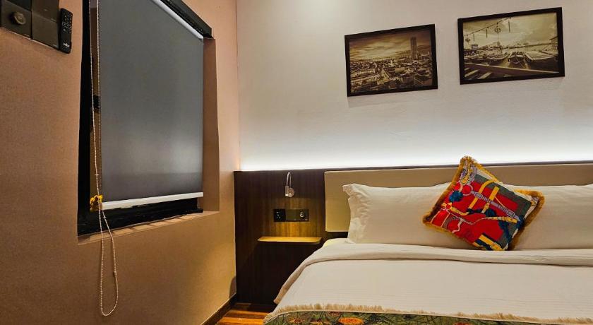 Image of Jacuzzi Suite 16