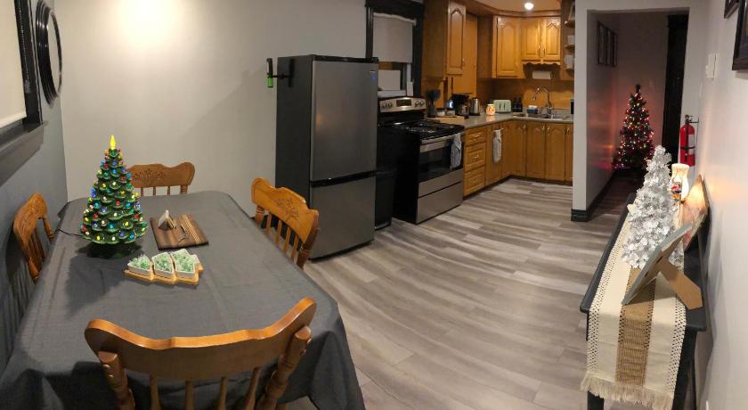 Image of Three-Bedroom House 3