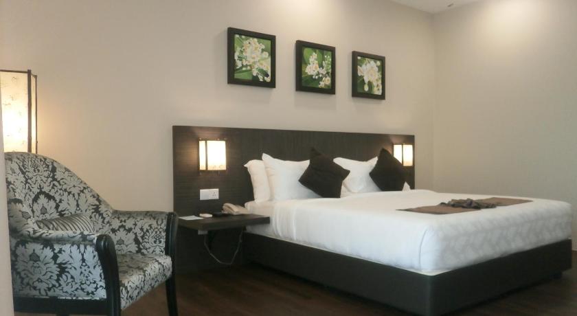 Samalaju Resort Hotel (Samalaju Resort Hotel) in Bintulu Room Deals