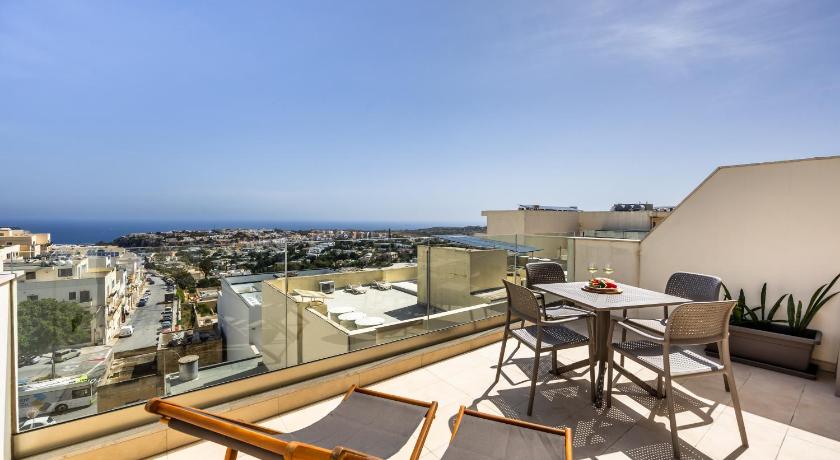 Fl7 TheLODGE-Amazing View w BIG Terrace by Homely