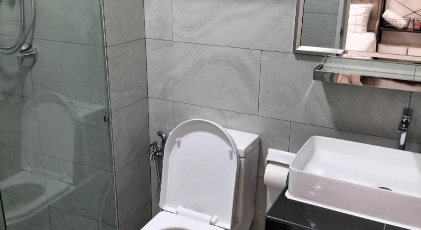 新山 Sky Tree  Apartment at Bukit Indah with Netflix  3星级 民宿 泳池