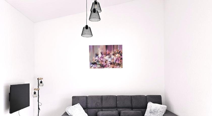 ヴェレンディンゲン MY HOME AM HEUBERG Nr 6 3つ星 シングルルーム プール