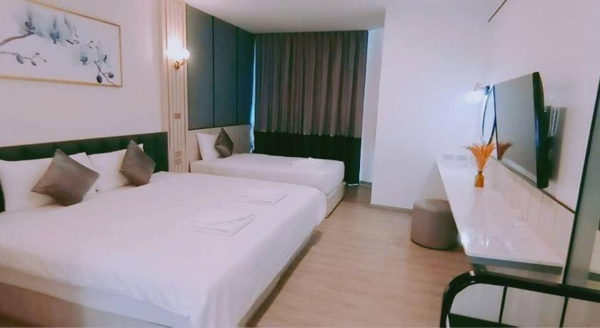 Image of Deluxe Triple Room 4
