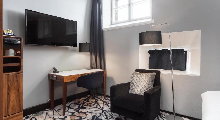 Image of Standard Double Room 3