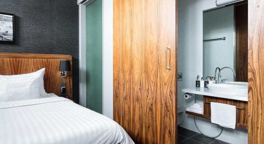 Image of Standard Double Room 4