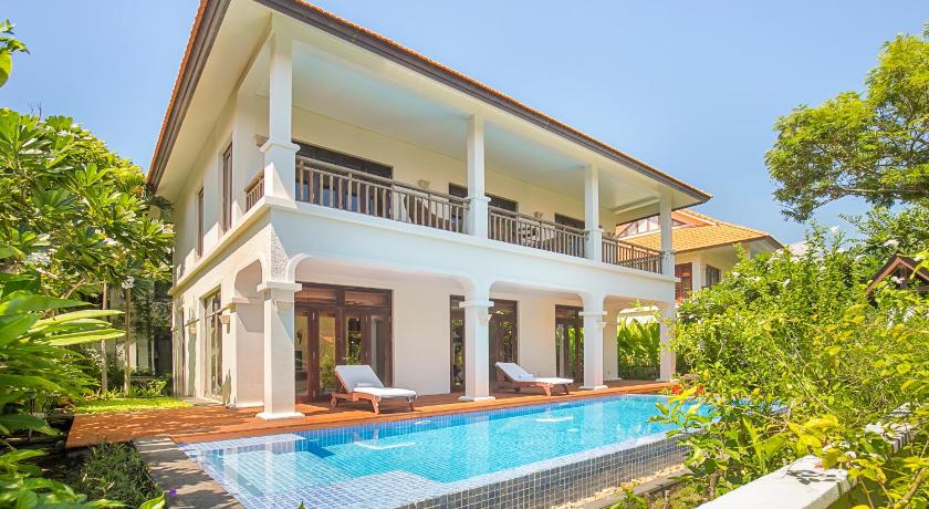 Da Nang Beach Villas in 5-star Resort - image 11