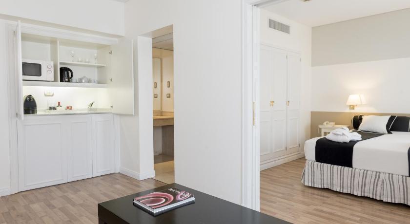 Image of Executive Suite 3