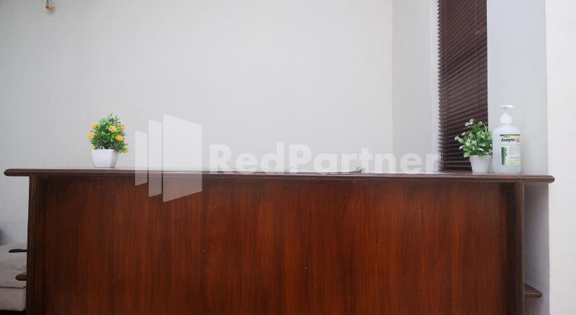 Tatti Inn Syariah Seturan RedPartner - image 7