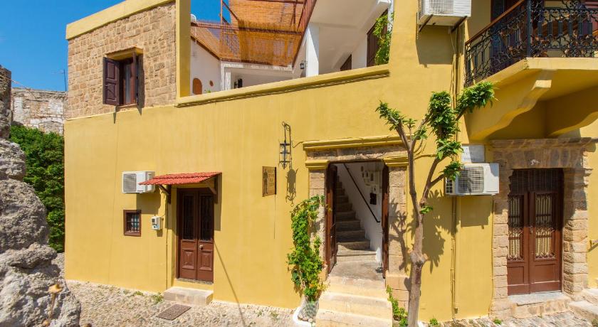 Knights Of Old Town — Hotel in Rhodes