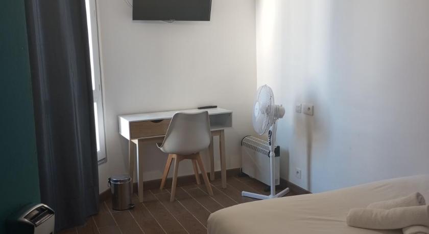Image of Double Room with Private Bathroom 10