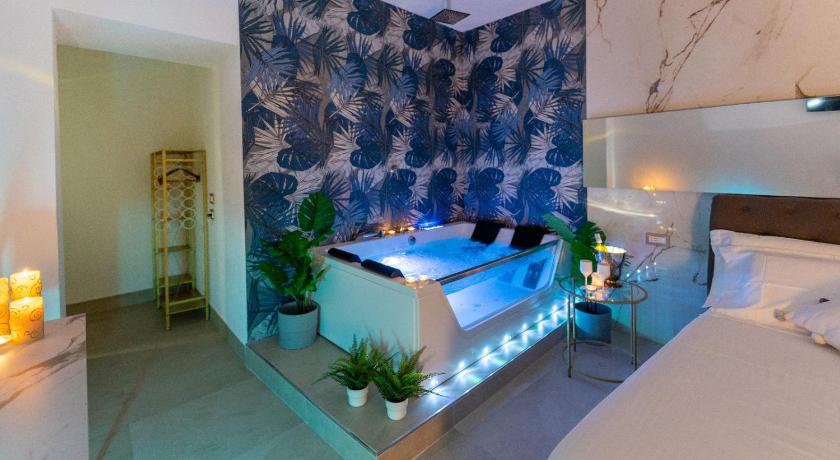 MAZZINI LUXURY JACUZZY SUITE Catania
