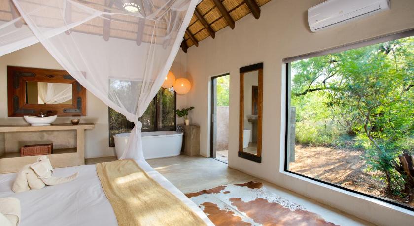 Kubu Bush Lodge