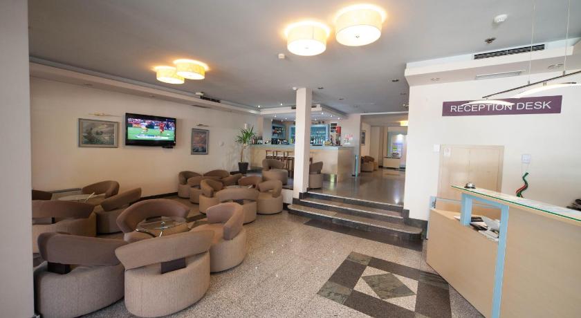 Hotel Lebed photo