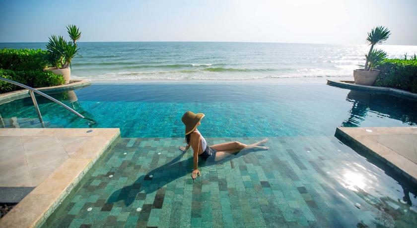 Image of Three-Bedroom Room with Private Pool 6
