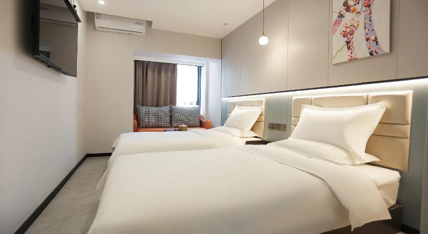 우루무치 云泊青年酒店乌鲁木齐高铁站店 Yunbo Youth Hostel Ürümqi (云泊青年酒店乌鲁木齐高铁站店 Yunbo Youth Hostel Urumqi) 호텔 로비