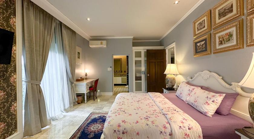 Image of Junior Suite One Bedroom 1