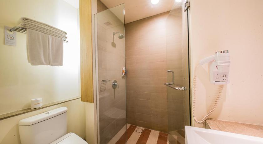 Image of Deluxe Pool Access Room 15