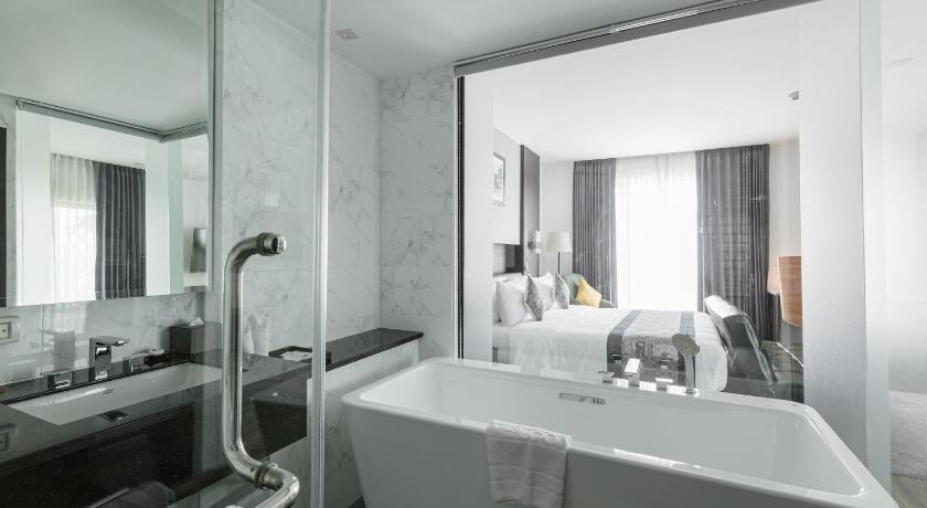SureStay Hotel by Best Western Vientiane - image 10