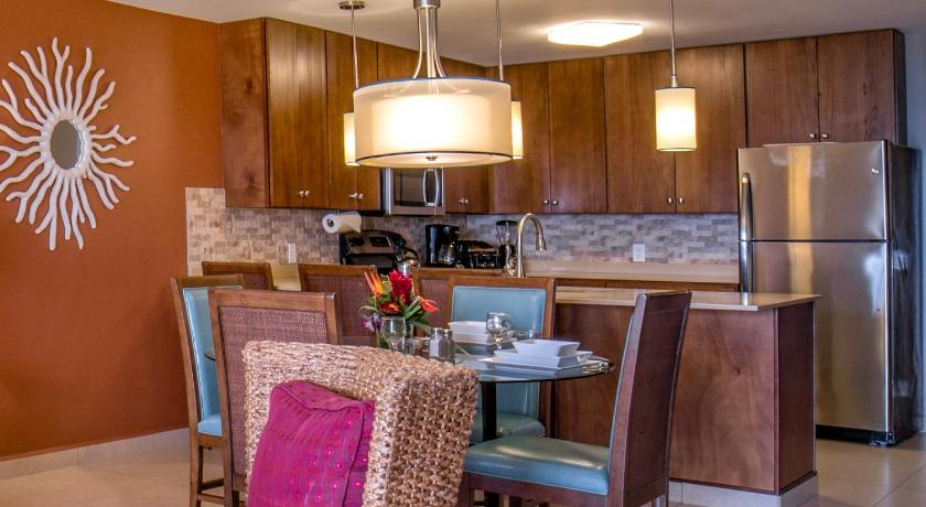 Obrázek: Apartmá Deluxe s 1 ložnicí a plně vybavenou kuchyní – u oceánu (Deluxe One-Bedroom Suite - Ocean Front with Fully Equipped Kitchen) 6