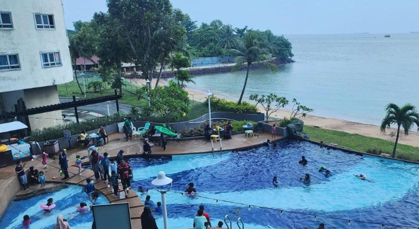 EHSAN SEAVIEW HOTEL PORT DICKSON – Port Dickson, LA