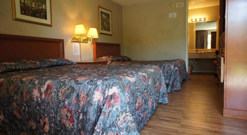 Executive Inn & Suites photo