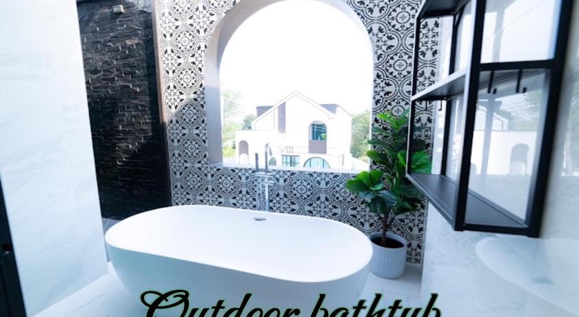 Live With Passion Pool Villa - image 11