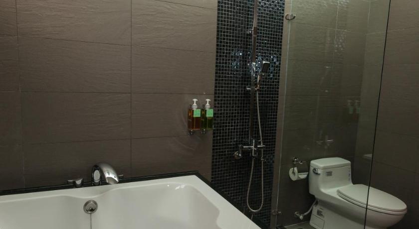 Image of Family Suite with Balcony 13