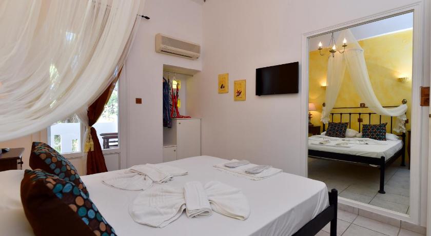 Afrodite Hotel - image 13