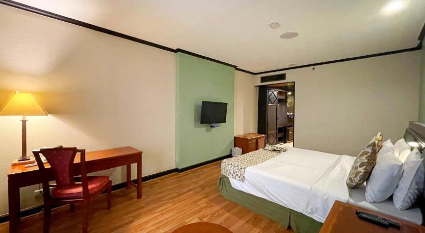 Imatge de Deluxe Premium King Room - Non-Smoking 8