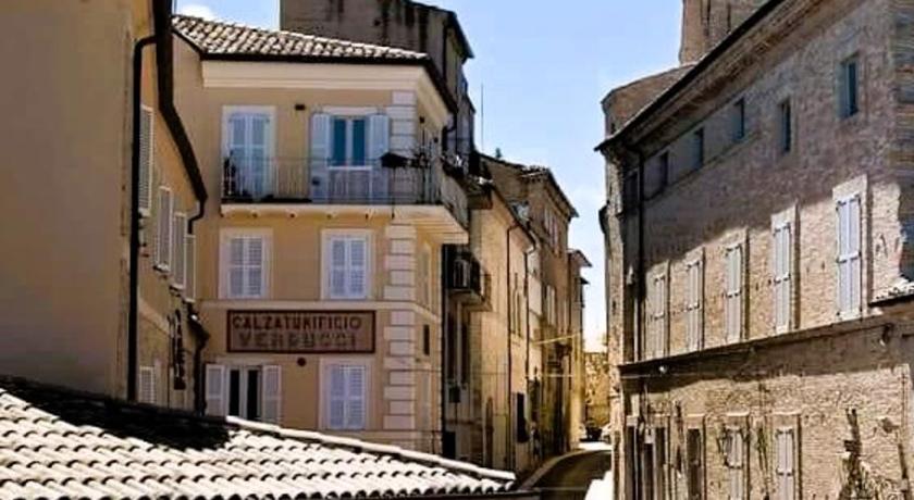Vecchio Calzaturificio Verducci Affittacamere