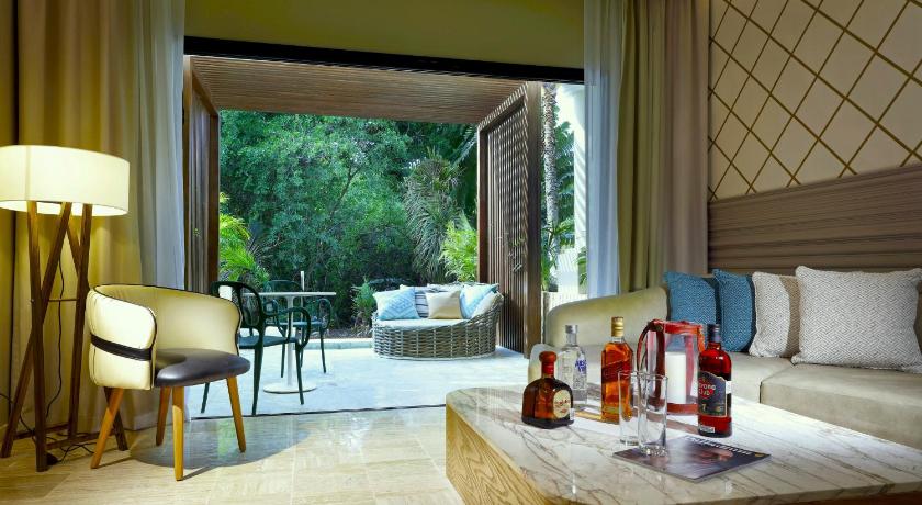 Image of Garden View Junior Suite with Private Pool 5
