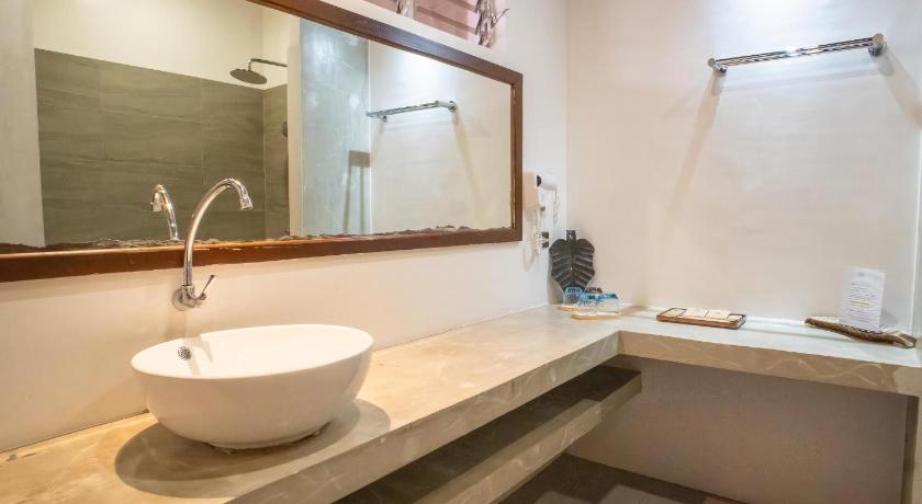 Image of Executive Suite 2