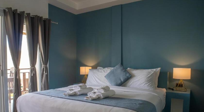 Image of Deluxe Double Room 17