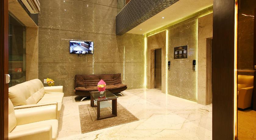 Mumbai House Luxury Apartments - Santacruz East - image 10