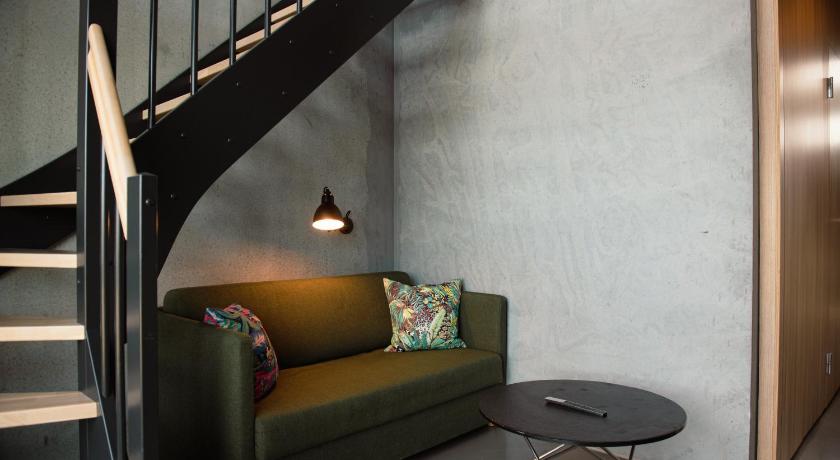 Image of Duplex Apartment with Balcony 6