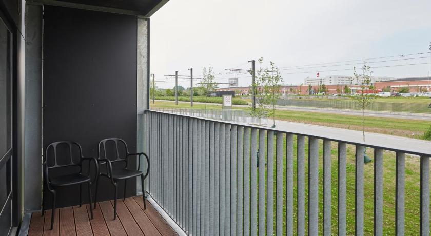 Image of Duplex Apartment with Balcony 9
