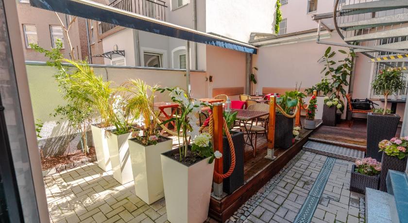 ベルリン Hotel Prens Berlin ホテル プール