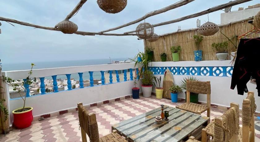 タガズート Sable beach surf camp taghazout 2つ星 ホテル 施設