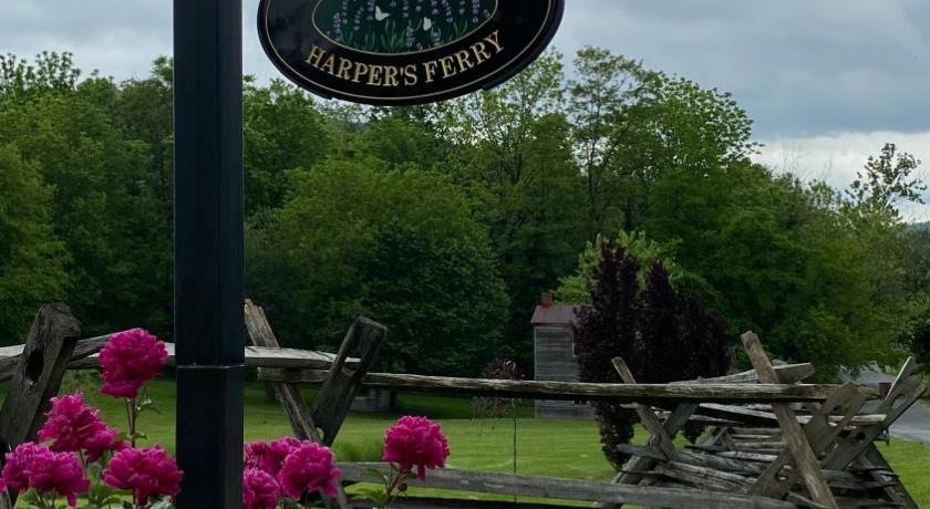 ハーパーズフェリー La Soledad Lavender Farm and Guesthouse 4つ星 宿泊施設 外観