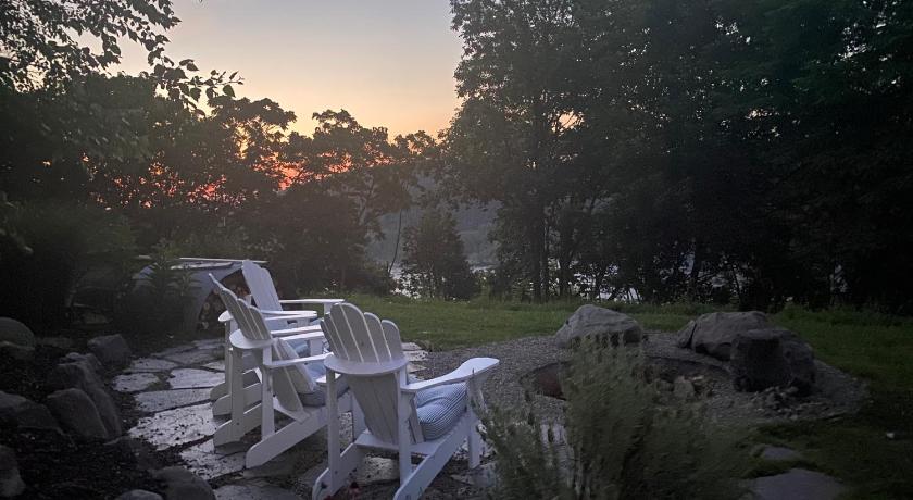 ハーパーズフェリー La Soledad Lavender Farm and Guesthouse 4つ星 宿泊施設 レストラン