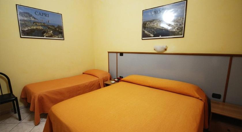 Image of Triple Room 3