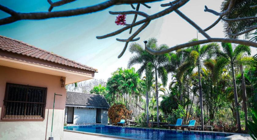 猜也蓬 Saimoonbury Resort 3星级 酒店 餐厅