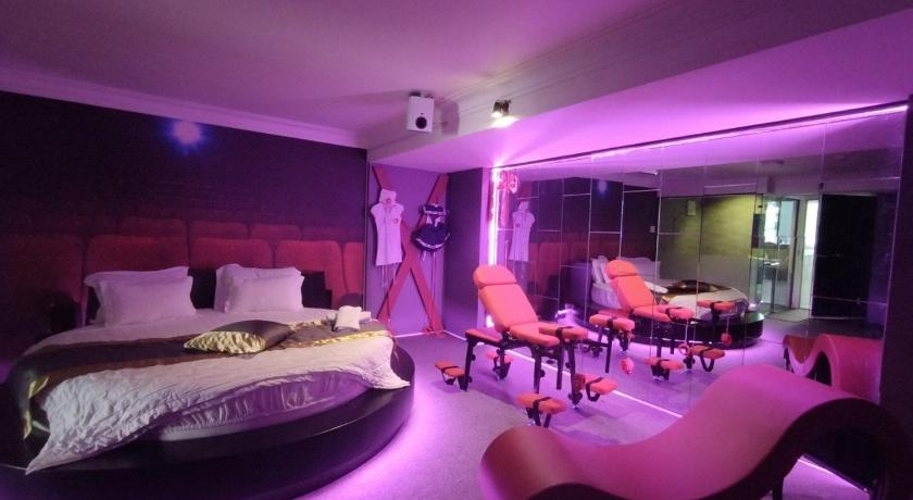 Tina 2 Hotel - image 23