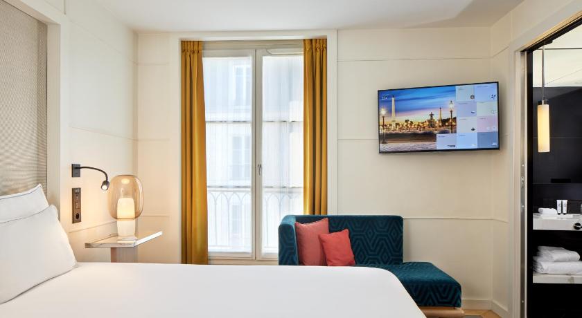 Image of Classic Double Bed 0