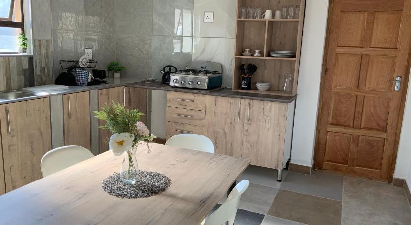 GTI Guest House - image 15