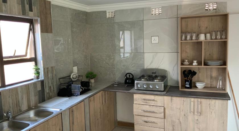 GTI Guest House - image 8