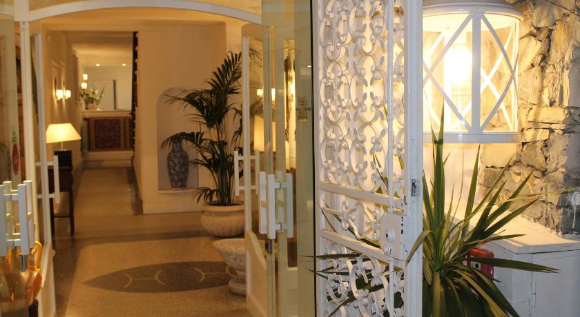 Hotel Helvetia photo