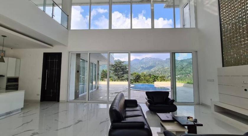 Image of Three-Bedroom Villa 8