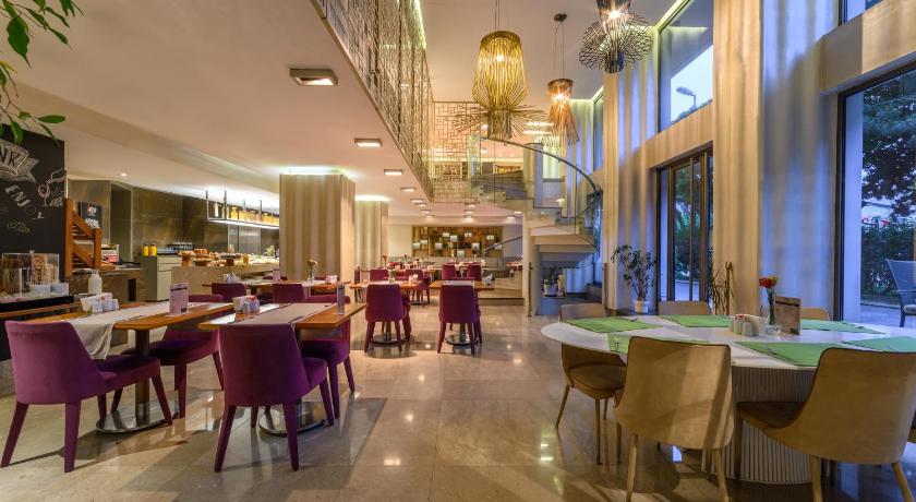 Ramada Istanbul Grand Bazaar - main image