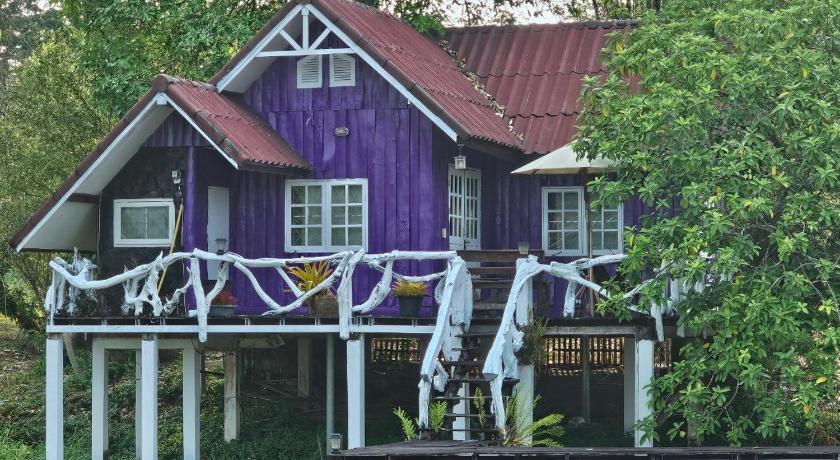 Khao Yai ไอหมอก ชาเล่ต์ 4-Star Hotel exterior